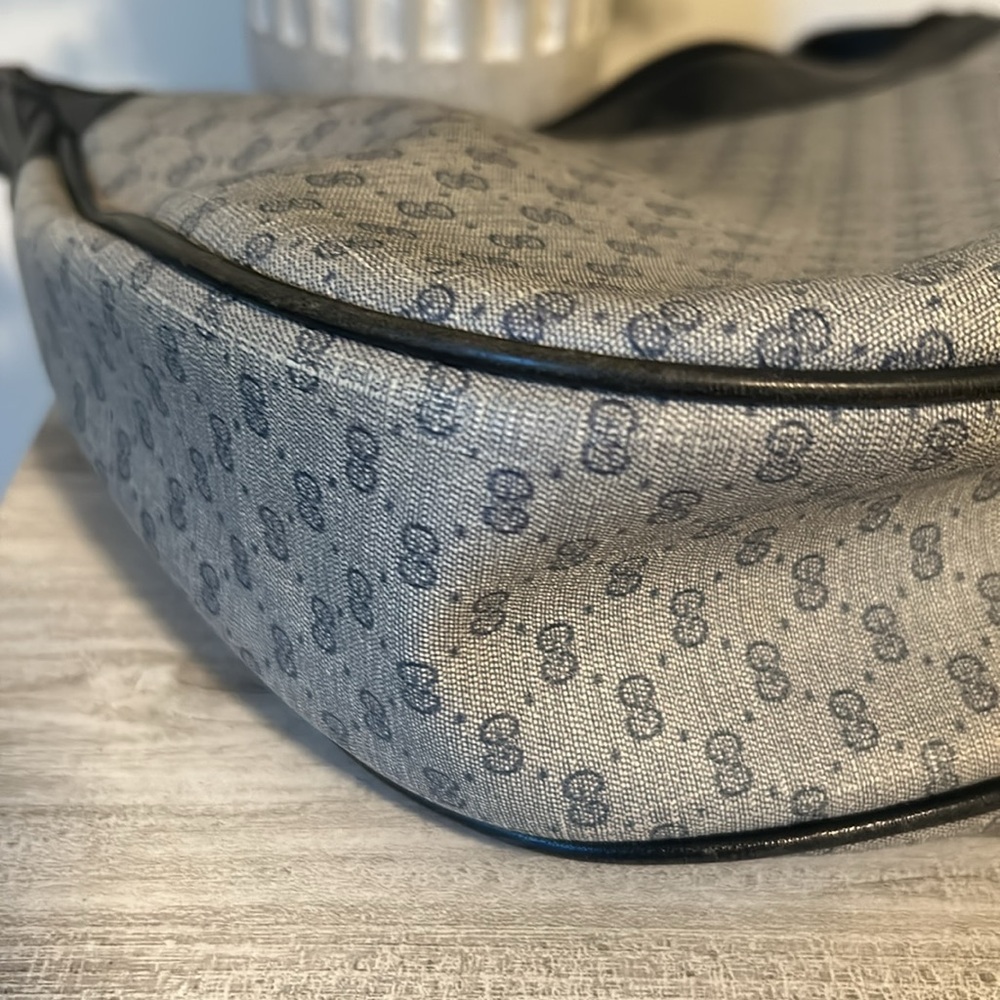 GUCCI Vintage Hobo monogram canvas bag EUC - Picture 15 of 16